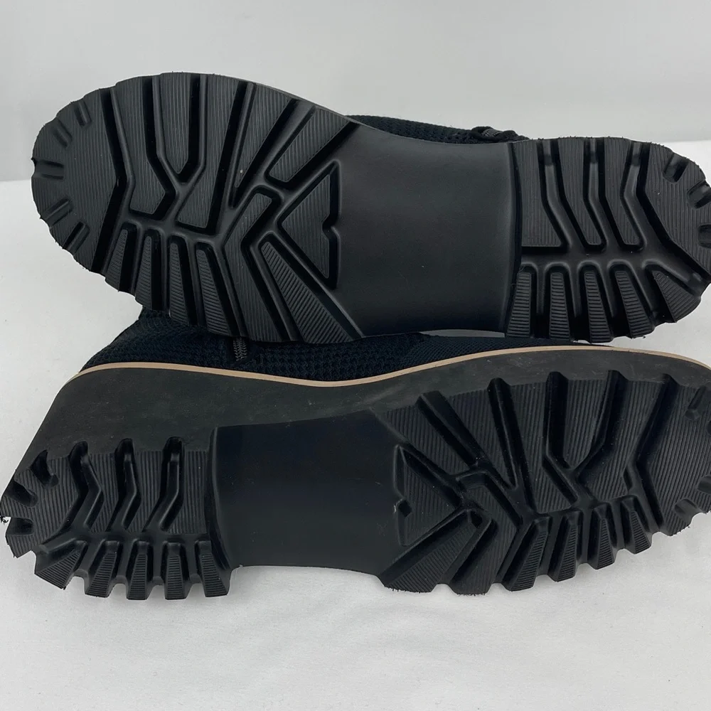 VANELI MARINA Black Knit Ankle Booties WOMENS SIZE 9.5 M LIKE NEW
